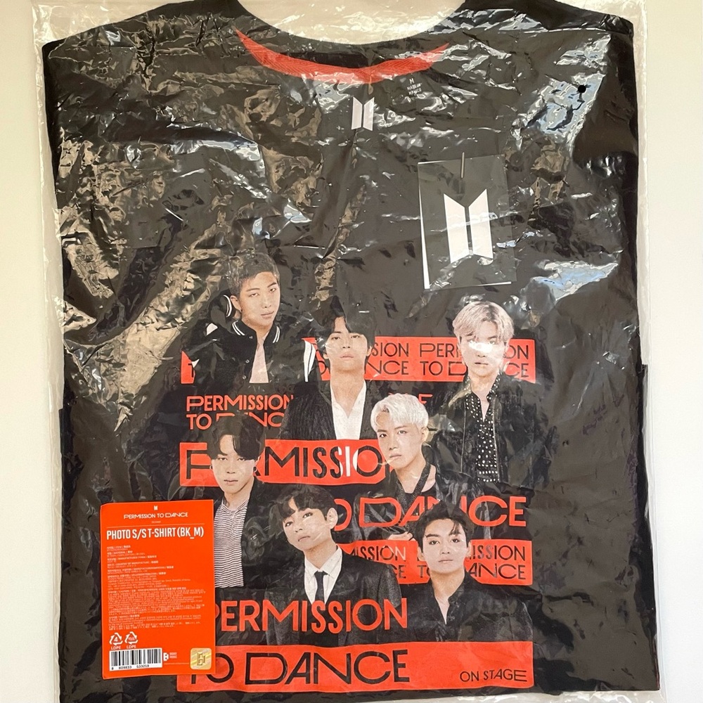BTS Photo T-Shirt Medium - PTD Tour LA